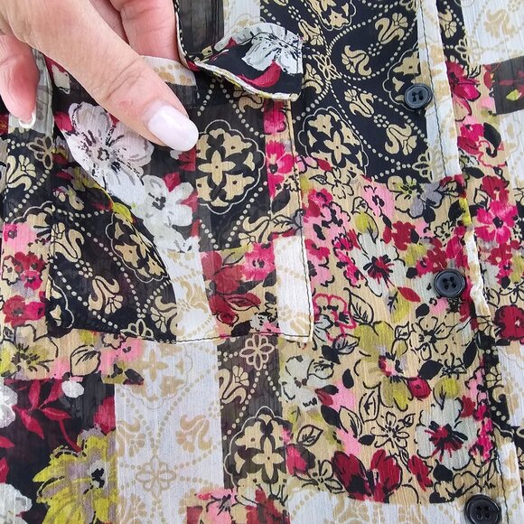 Band of Gypsies Womens Sz XS Sheer Floral Roll Tab Sleeve Blouse Casual Boho Top - Picture 7 of 12